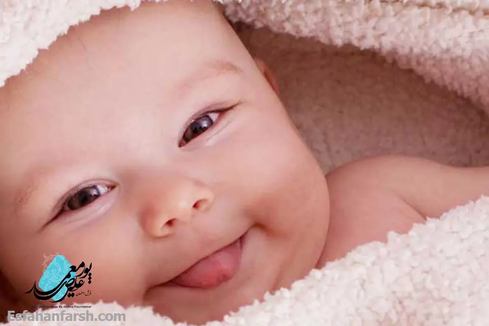 از بین بردن بوی نامطبوع فرش ناشی از ادرار نوزاد